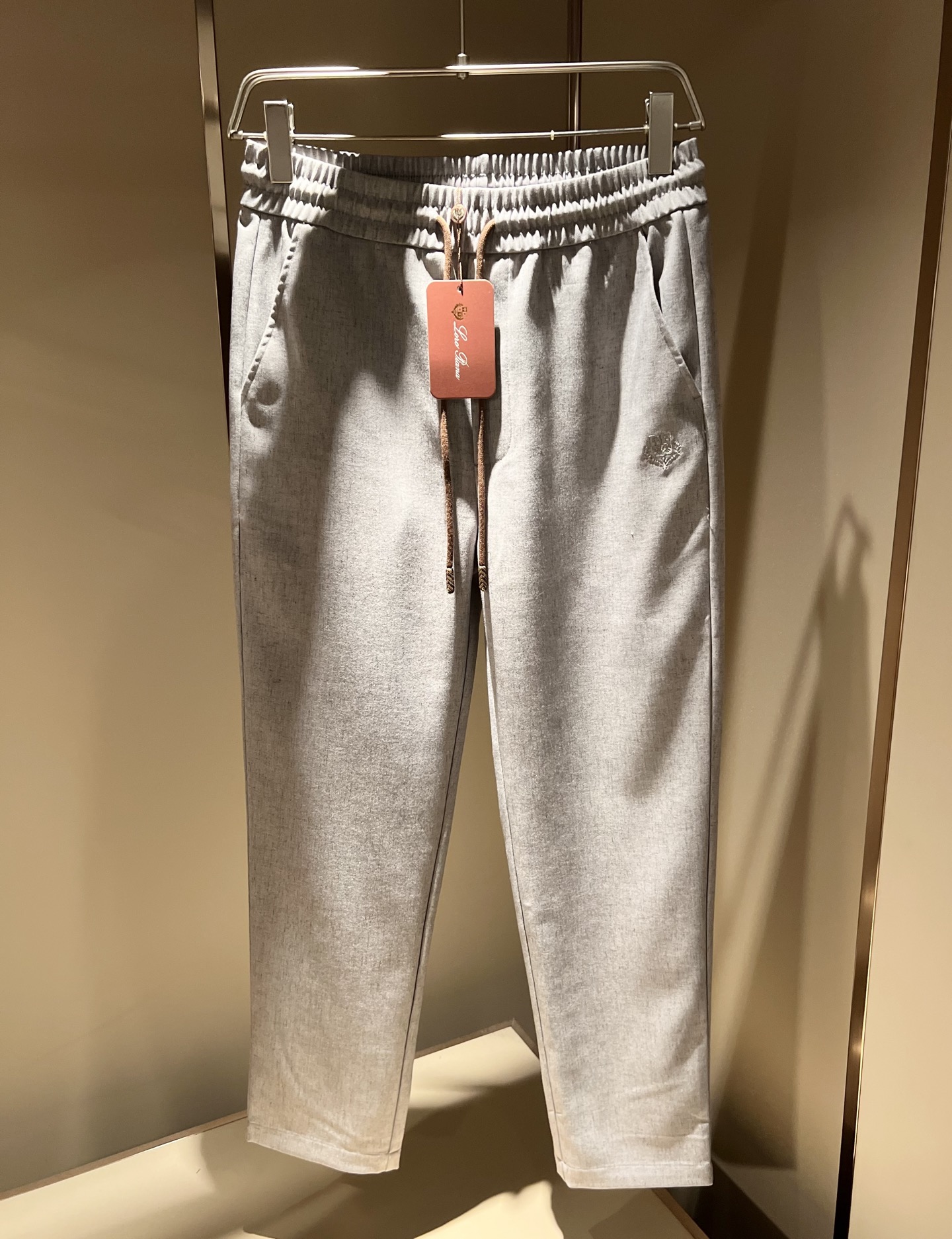 loro Piana诺悠翩雅 2026春夏新品男士棉麻休闲裤，最新的贸易订单全品相！！网红款！上身舒适透