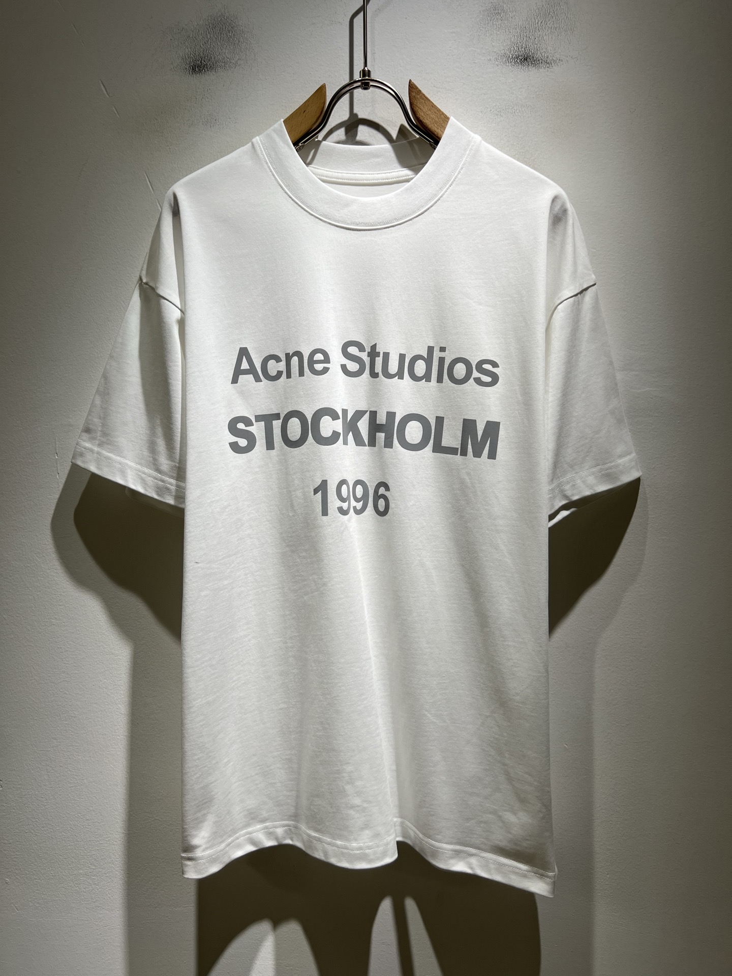 Acne Studi*os2026春夏新款男女同款👫短袖T恤，专柜同步发售！定制专属洗水纯棉面料，定制原