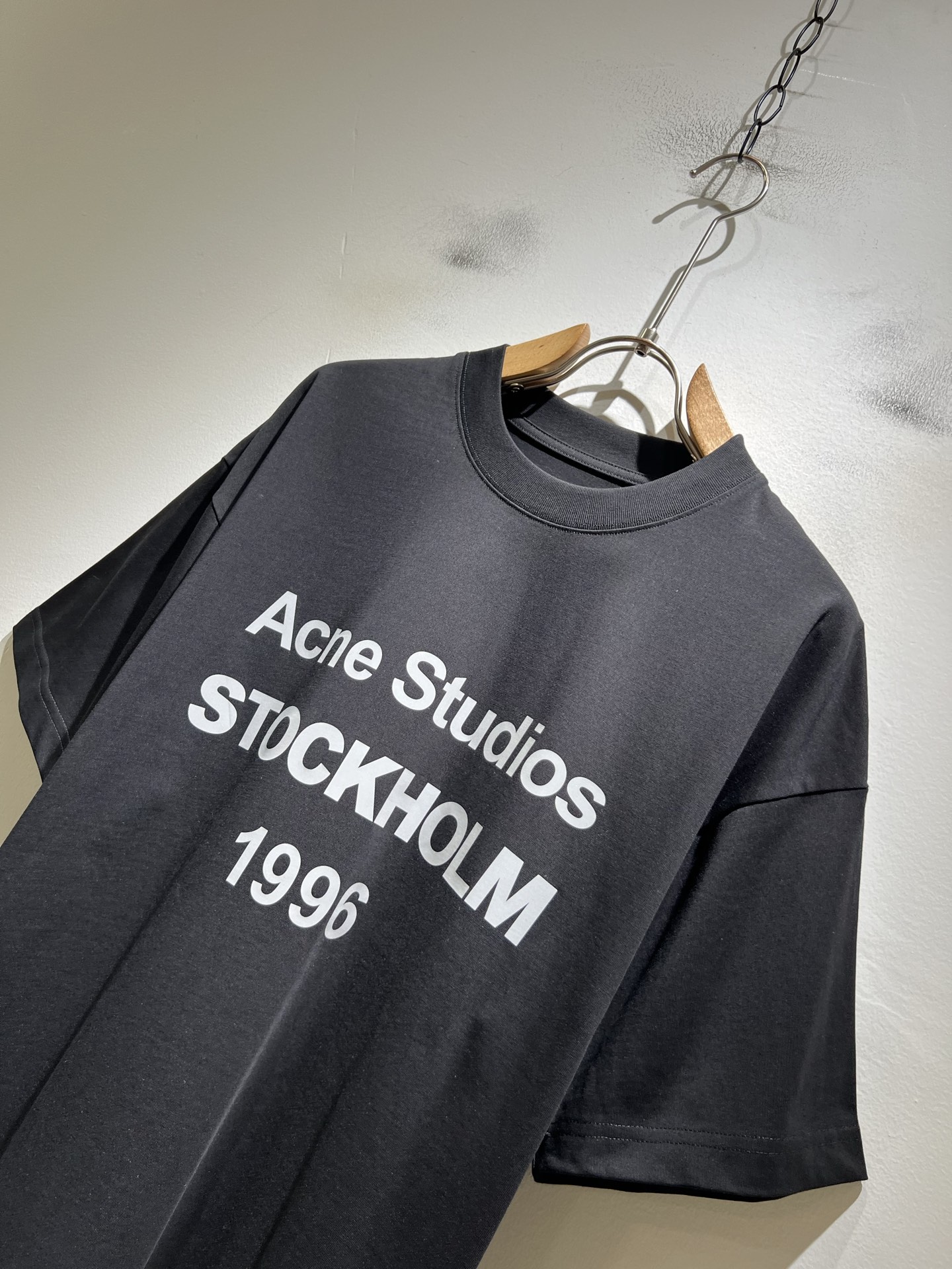Acne Studi*os2026春夏新款男女同款👫短袖T恤，专柜同步发售！定制专属洗水纯棉面料，定制原