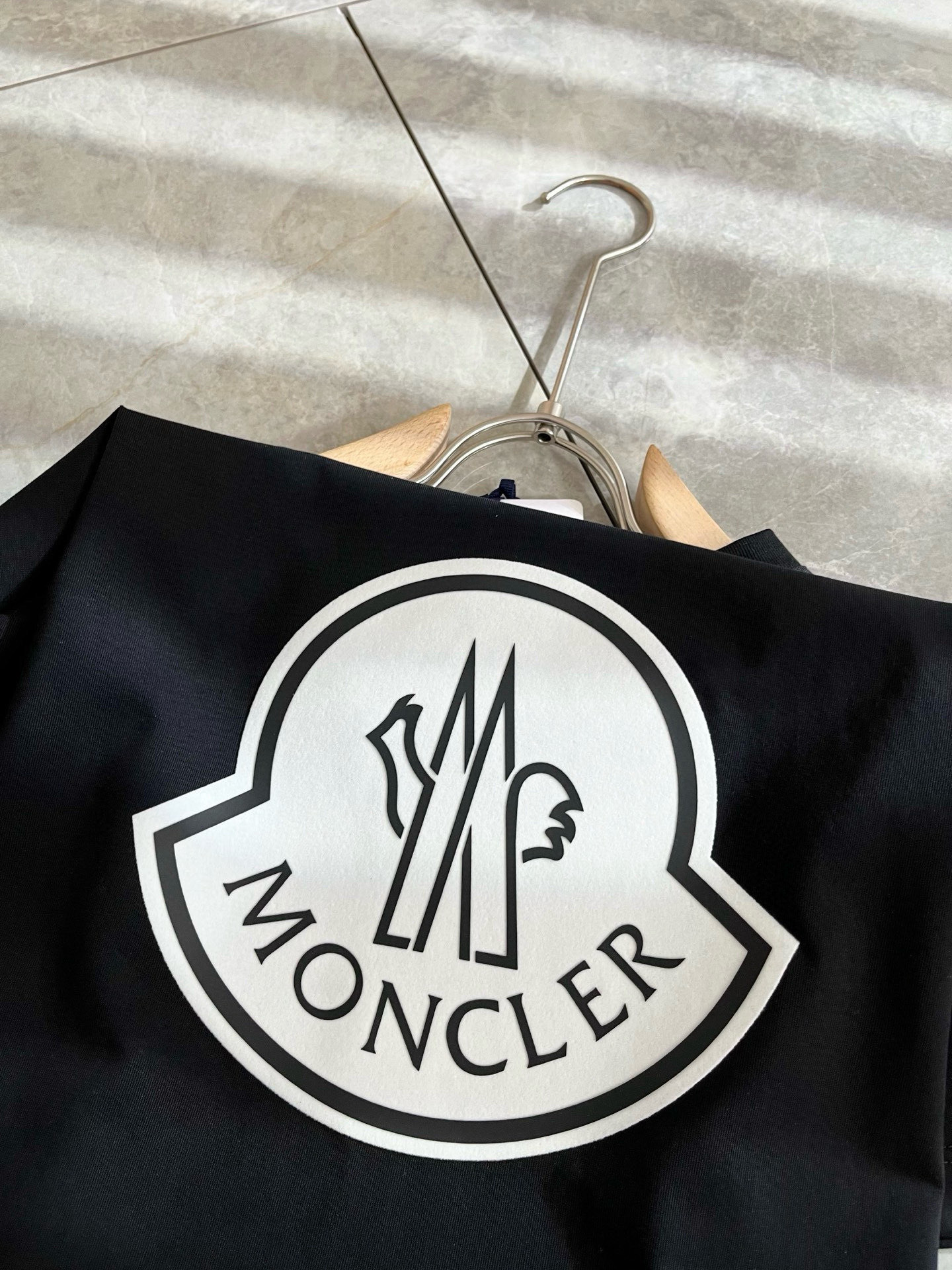 Moncler蒙家 2026春夏最新男女同款👫贸易订单短袖T恤，全品相！！网红款！采用logo图案压胶设