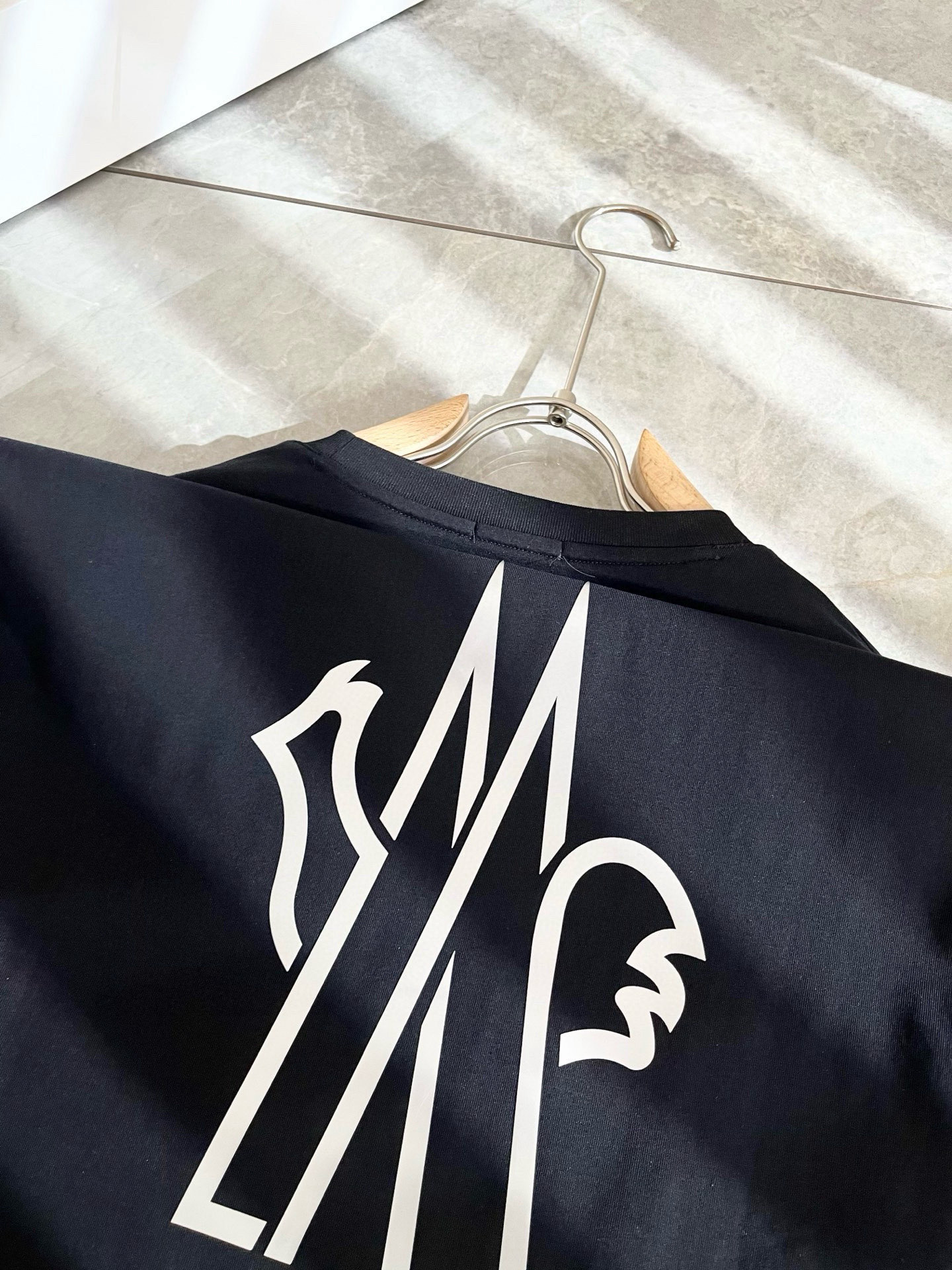 Moncler蒙家 2026春夏最新男女同款👫贸易订单短袖T恤，全品相！！网红款！采用logo图案压胶设