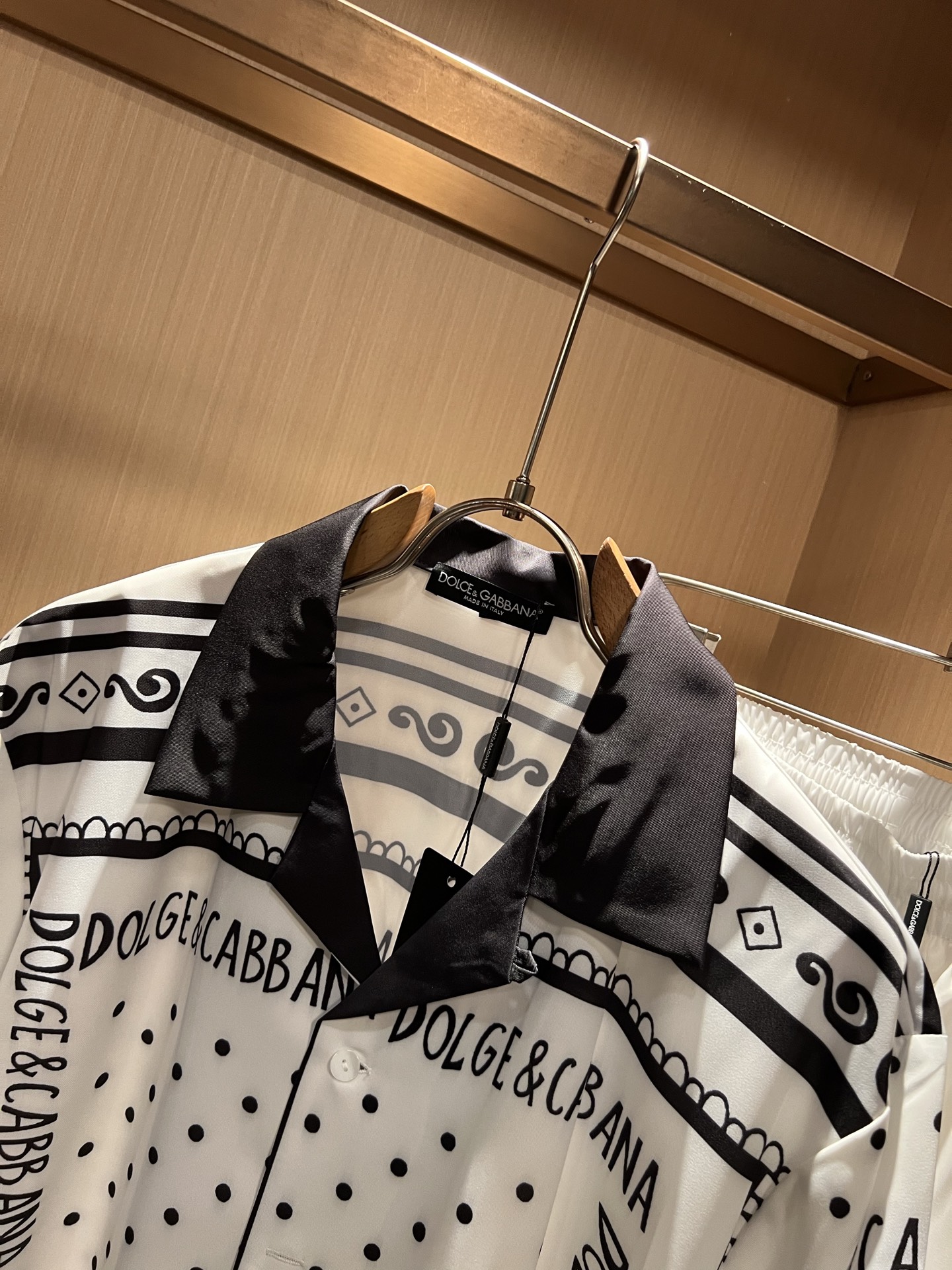 Dolce&Gabba*a 杜嘉*纳2026春夏新款男女同款👫睡衣套装，专柜同步发售！定制专属丝绸棉面料
