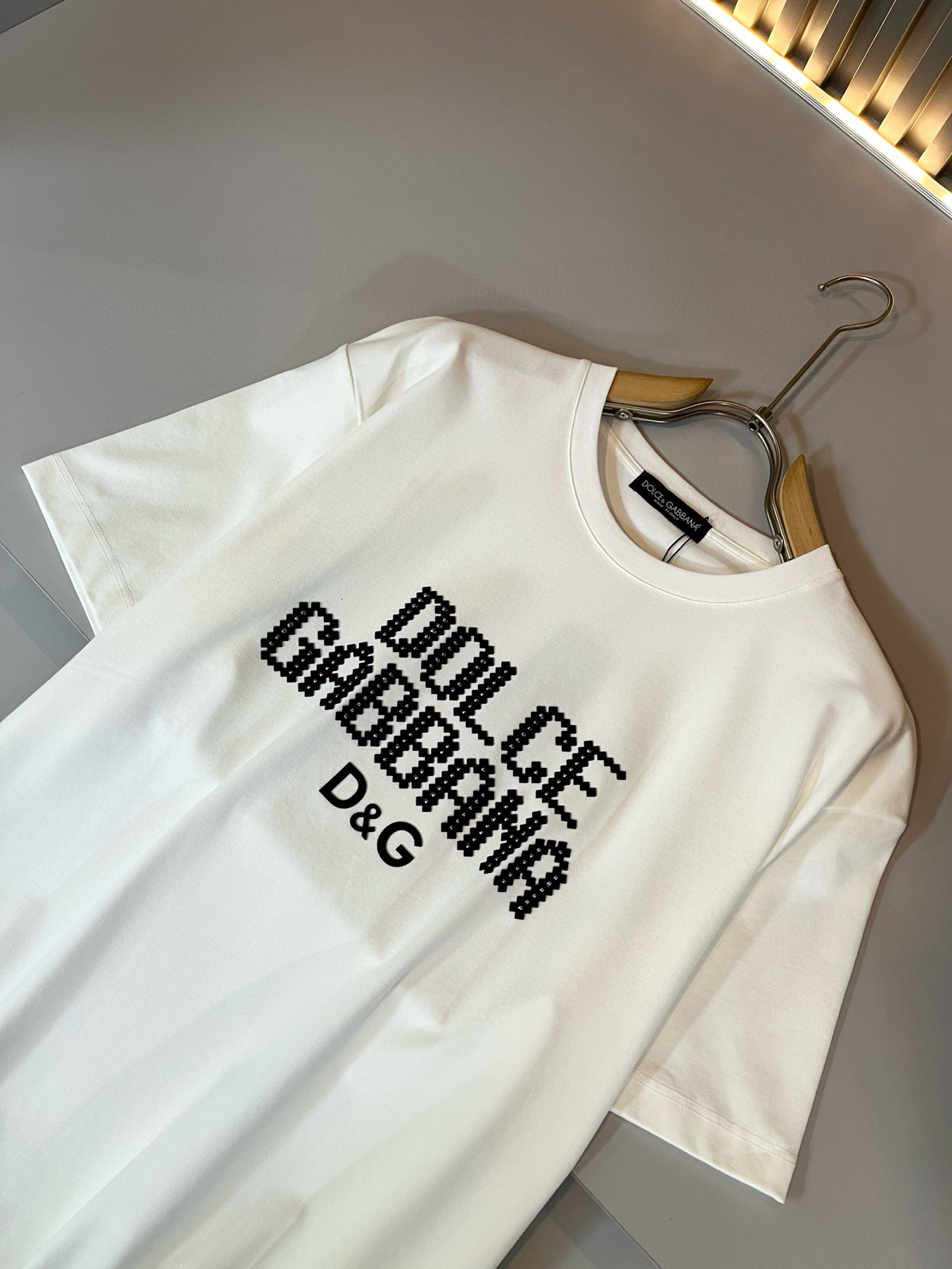 Dolce&Gabba*a 杜嘉*纳2026春夏新款男女同款👫短袖T恤，专柜同步发售！定制专属纯棉面料，