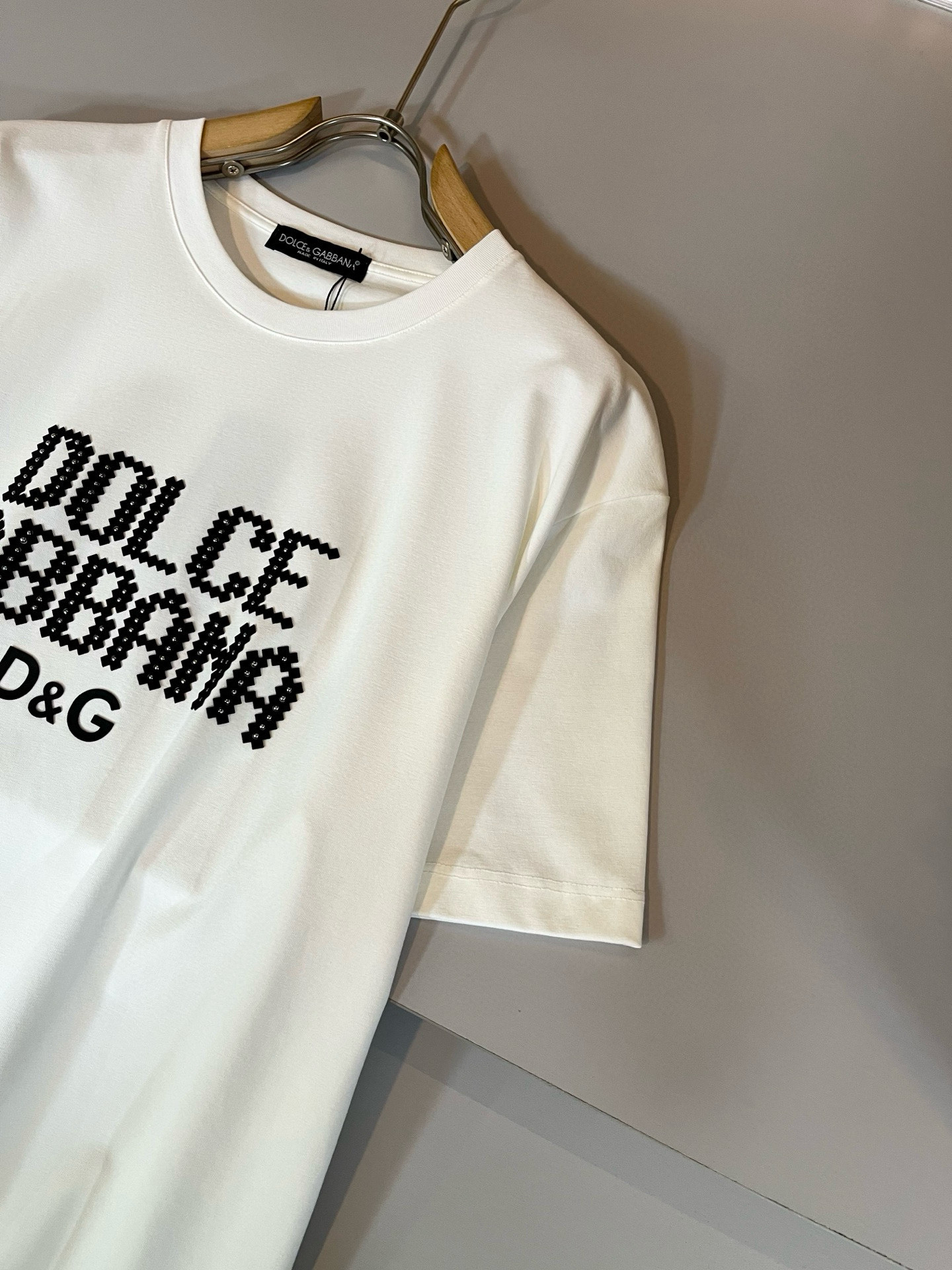 Dolce&Gabba*a 杜嘉*纳2026春夏新款男女同款👫短袖T恤，专柜同步发售！定制专属纯棉面料，