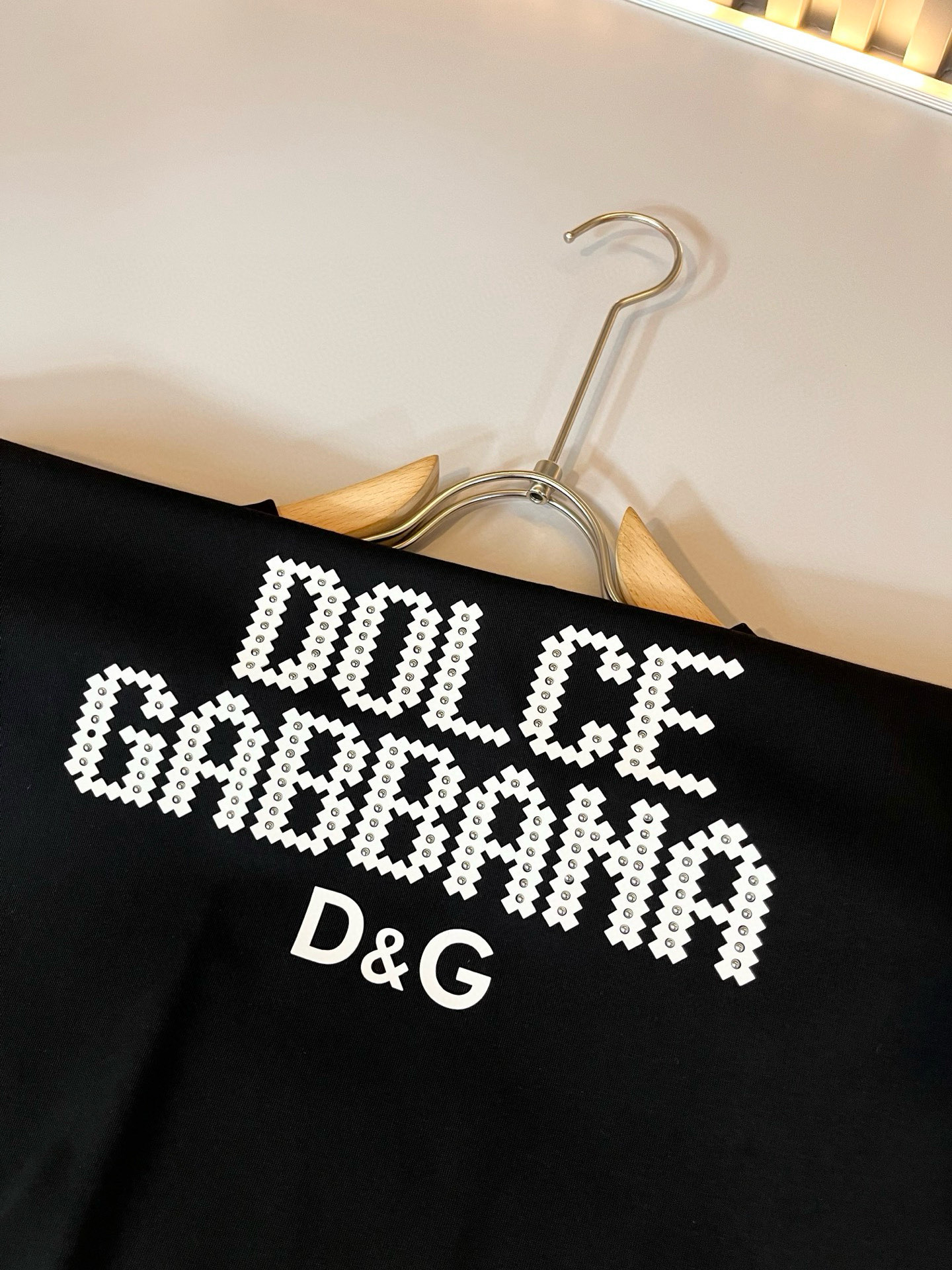 Dolce&Gabba*a 杜嘉*纳2026春夏新款男女同款👫短袖T恤，专柜同步发售！定制专属纯棉面料，