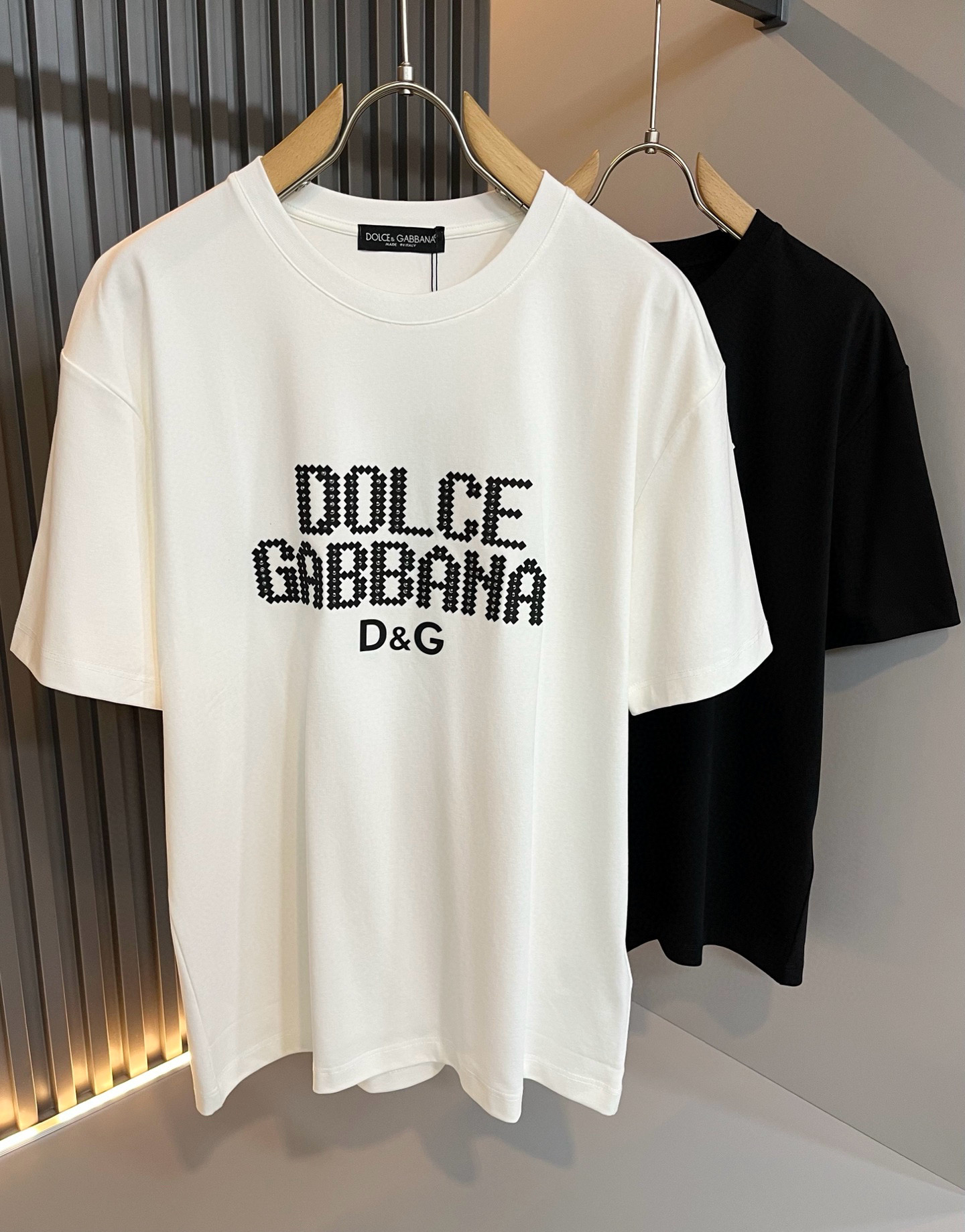 Dolce&Gabba*a 杜嘉*纳2026春夏新款男女同款👫短袖T恤，专柜同步发售！定制专属纯棉面料，