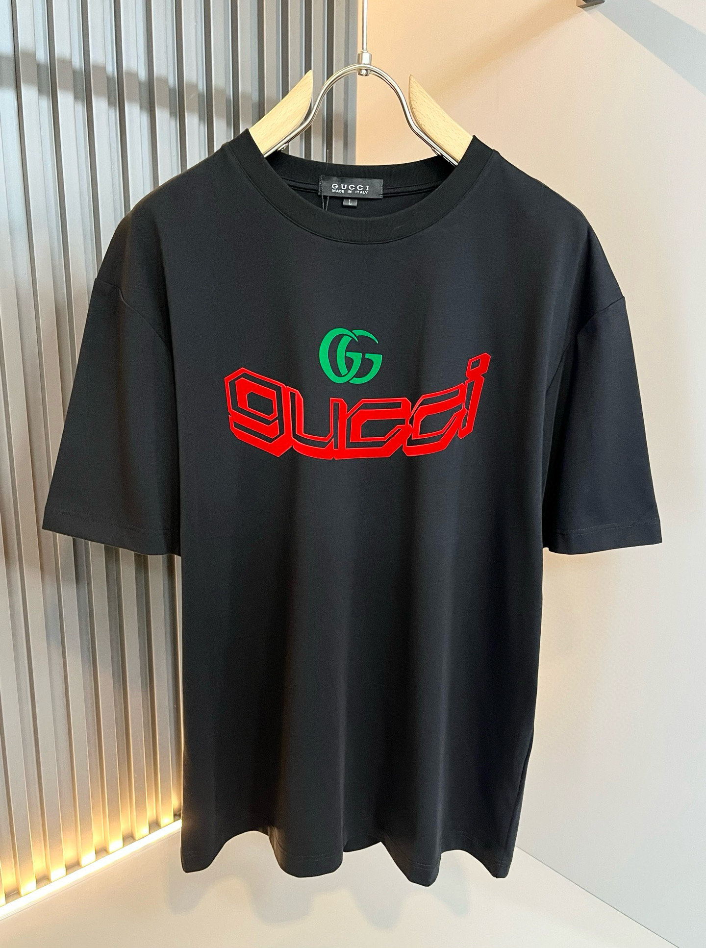 Gucc*古家 2026春夏新款男女同情侣款👫休闲宽松棉质圆领短袖T恤衫！贸易公司渠道稀出，同步官网发售