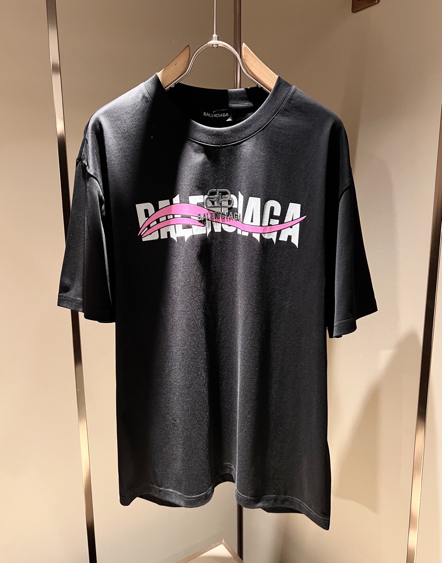 BALENCI*GA巴黎*家 2026春夏新款男女同款👫短袖T恤！走秀图案印花时尚休闲短袖T恤衫！设计l
