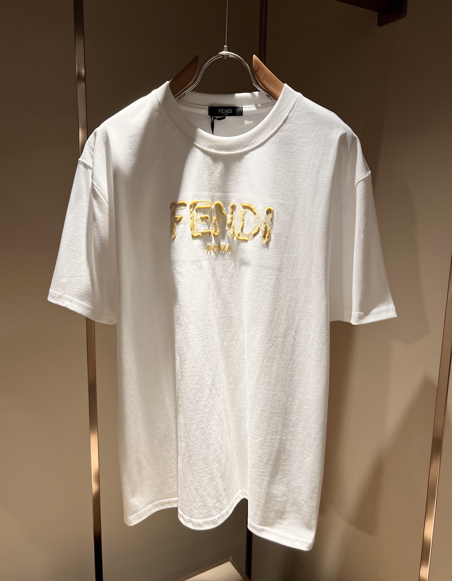 FEN*I 芬*迪2026春夏新款FD家族FF男女同款👫短袖T恤，男女同款👫百搭极简短袖。意大利原厂订单
