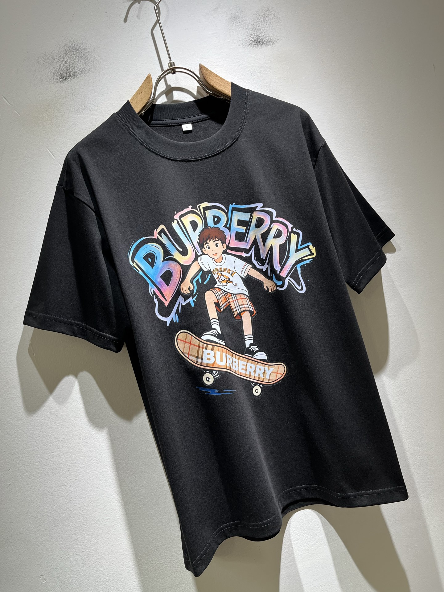 BURBER*Y巴*莉2026春夏新品男女同款👫短袖T恤，重磅来袭，最近比较火热的环保纯棉面料制作而成，