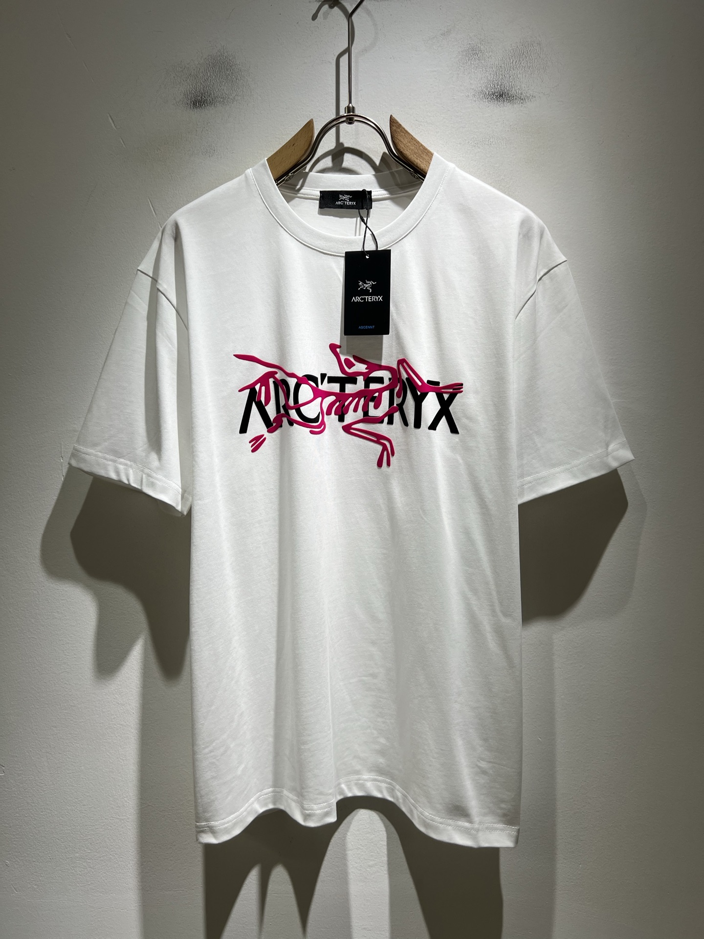 ARCTER*X始*祖鸟 2026春夏新款男女同款👫短袖T恤户外品牌可能大家第一想到的就是加拿大鹅、始祖