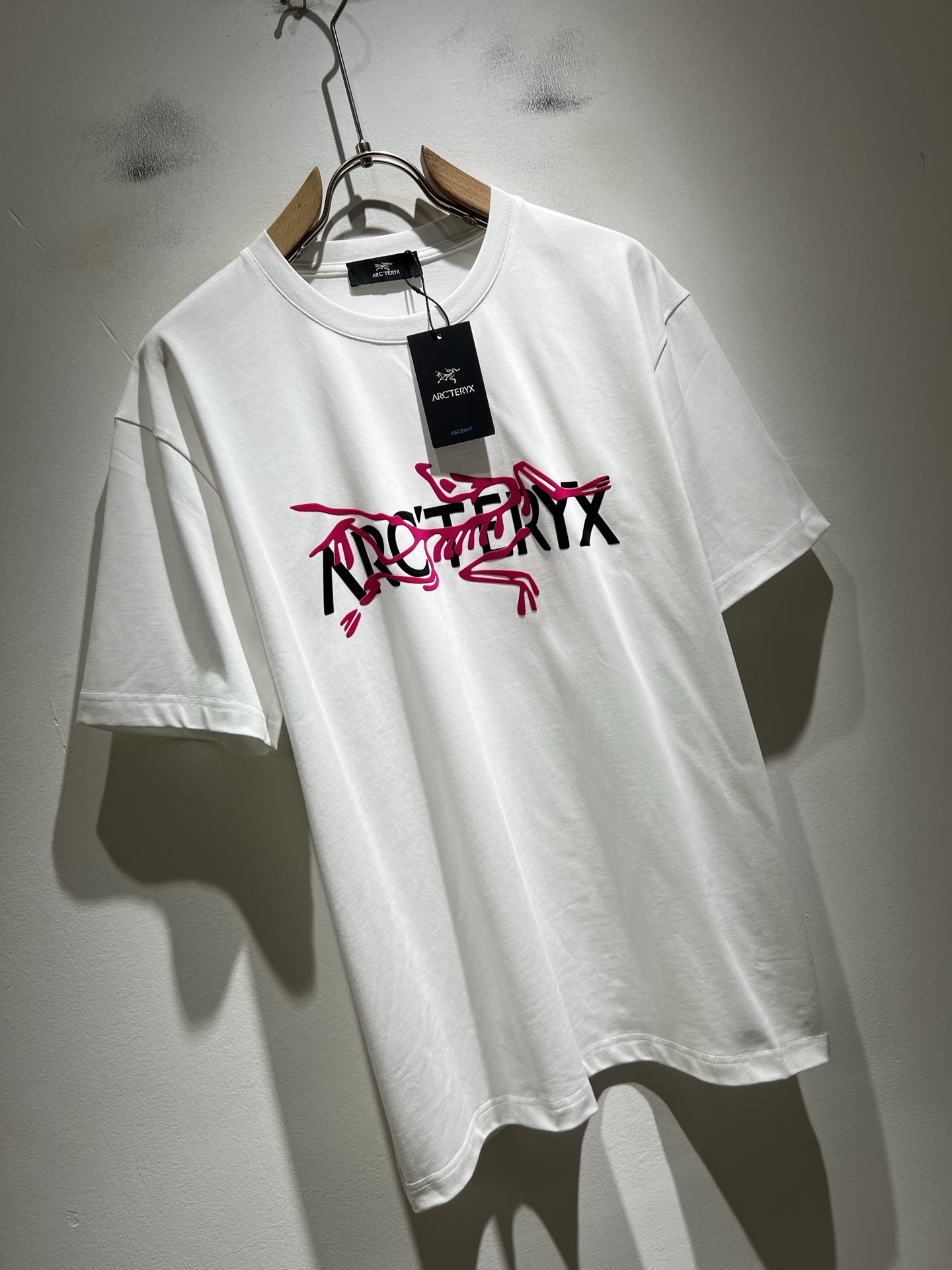ARCTER*X始*祖鸟 2026春夏新款男女同款👫短袖T恤户外品牌可能大家第一想到的就是加拿大鹅、始祖