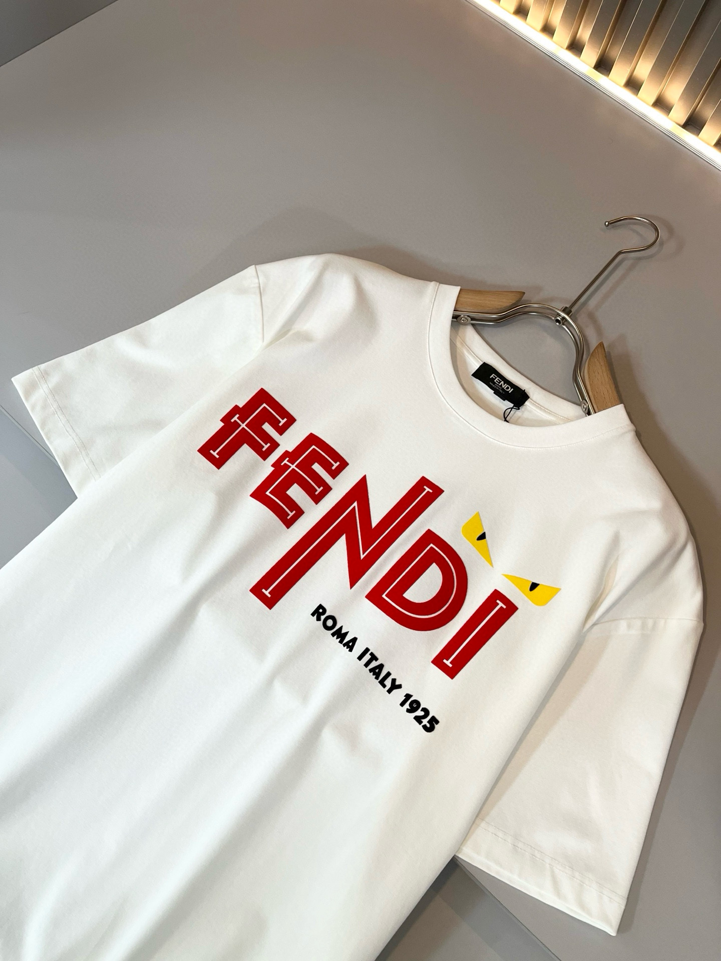 FEN*I 芬*迪2026春夏新款FD家族FF男女同款👫短袖T恤，男女同款👫百搭极简短袖。意大利原厂订单
