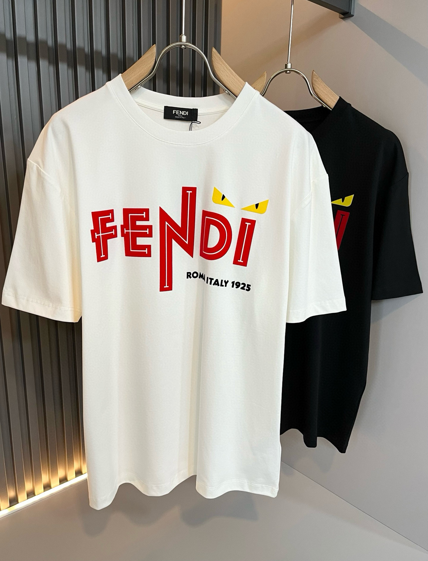 FEN*I 芬*迪2026春夏新款FD家族FF男女同款👫短袖T恤，男女同款👫百搭极简短袖。意大利原厂订单