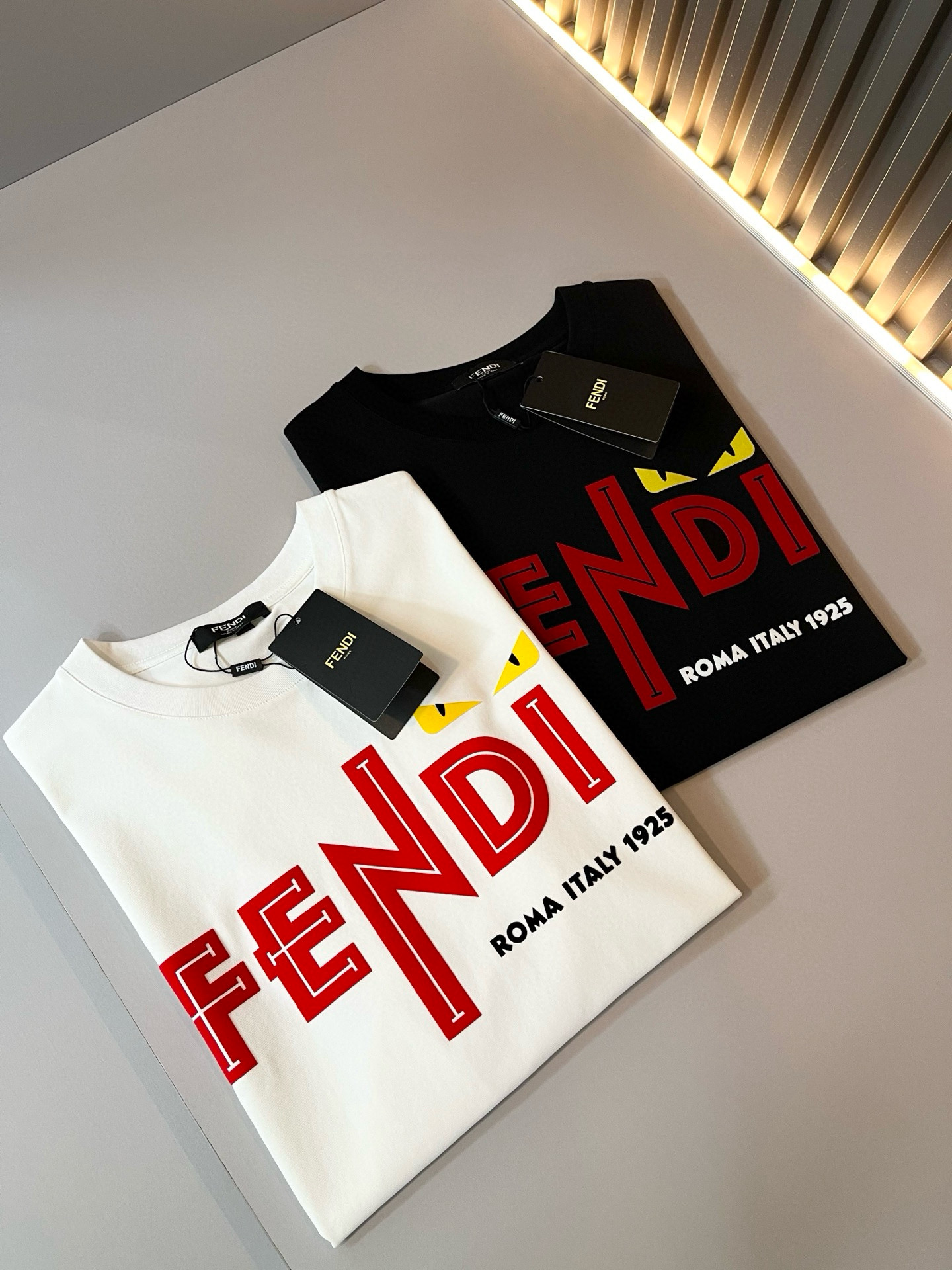 FEN*I 芬*迪2026春夏新款FD家族FF男女同款👫短袖T恤，男女同款👫百搭极简短袖。意大利原厂订单