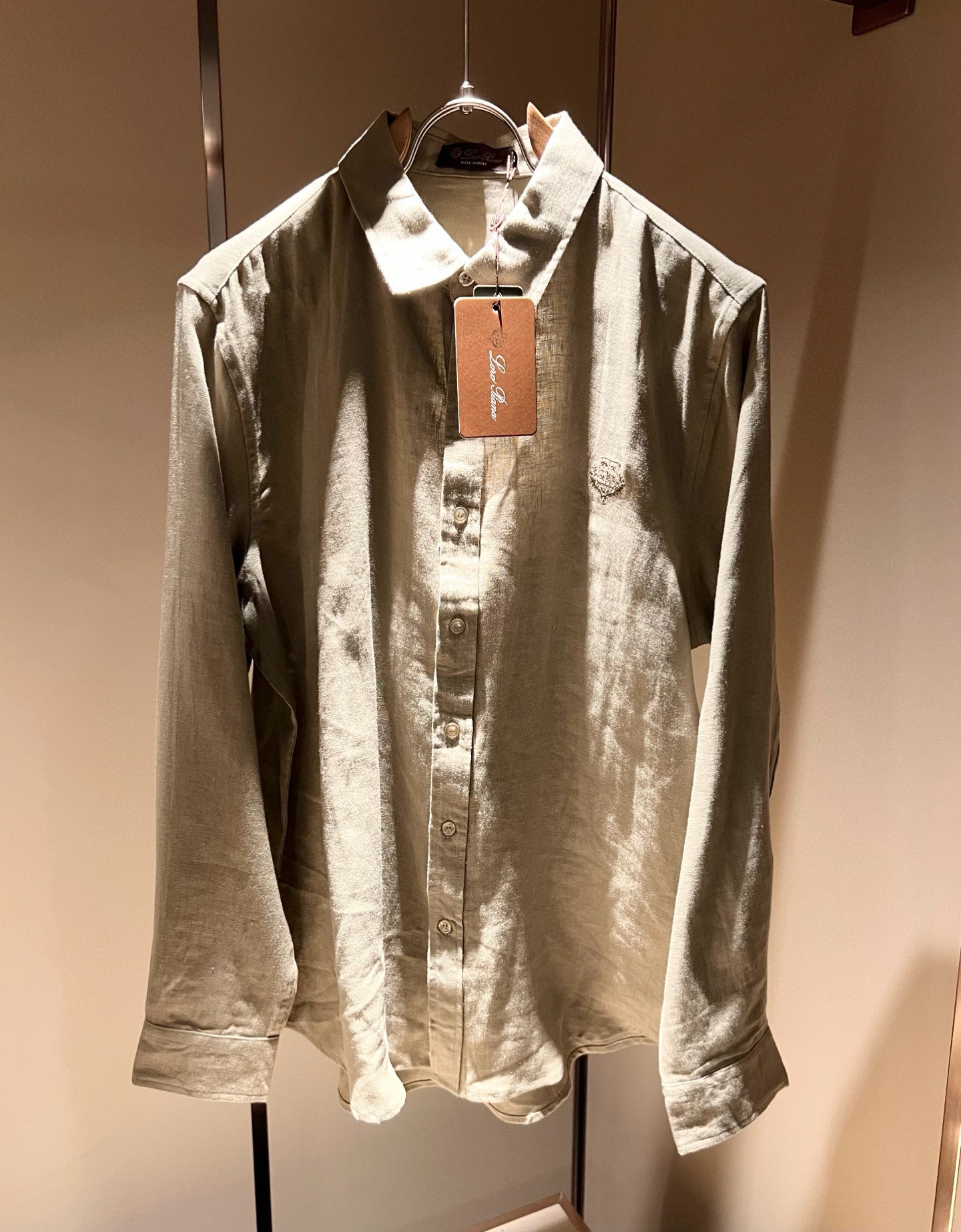 loro Piana诺悠翩雅 2026春夏男士套装，最新的贸易订单全品相！！网红款！上身舒适透气，不僵硬
