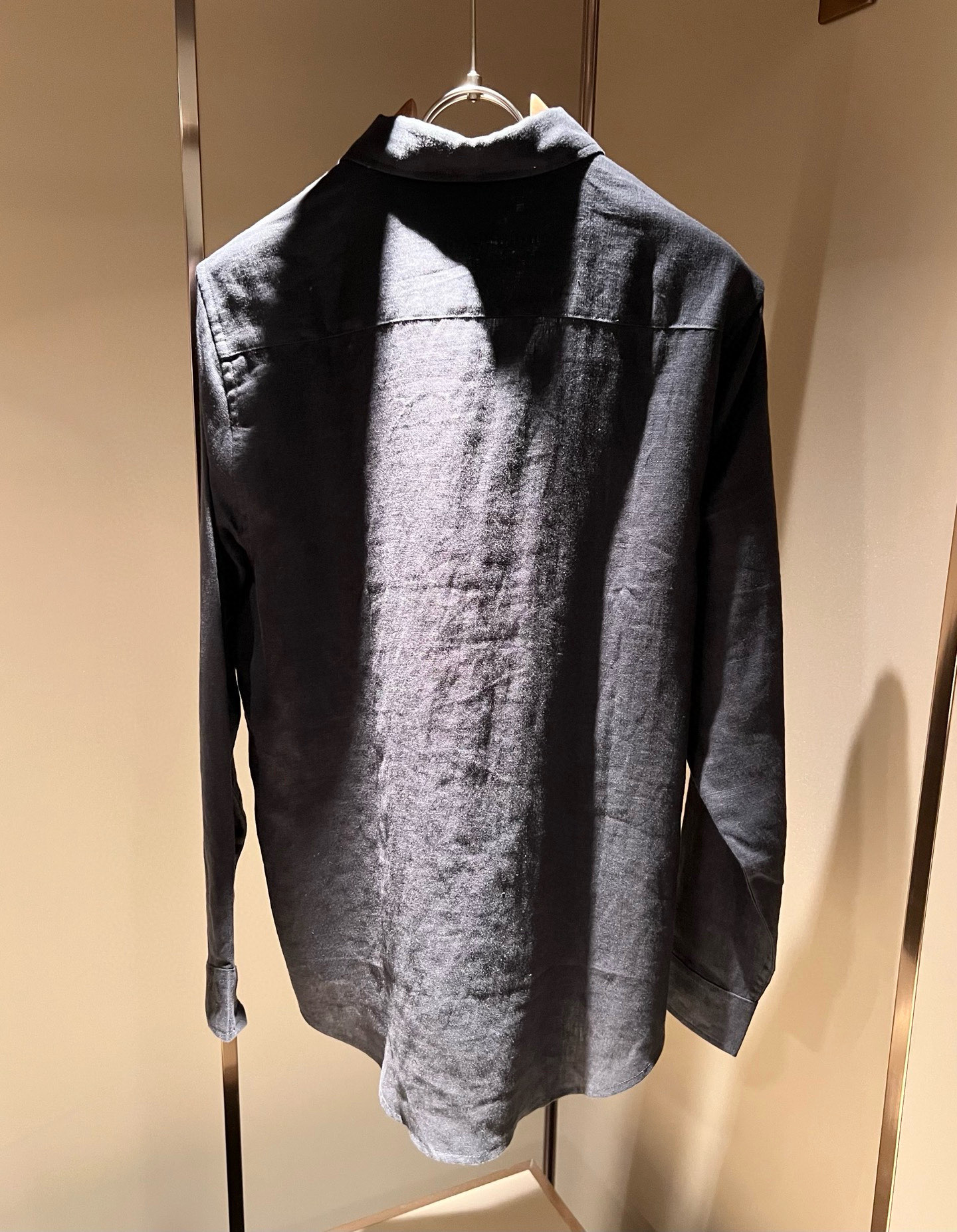 loro Piana诺悠翩雅 2026春夏男士套装，最新的贸易订单全品相！！网红款！上身舒适透气，不僵硬