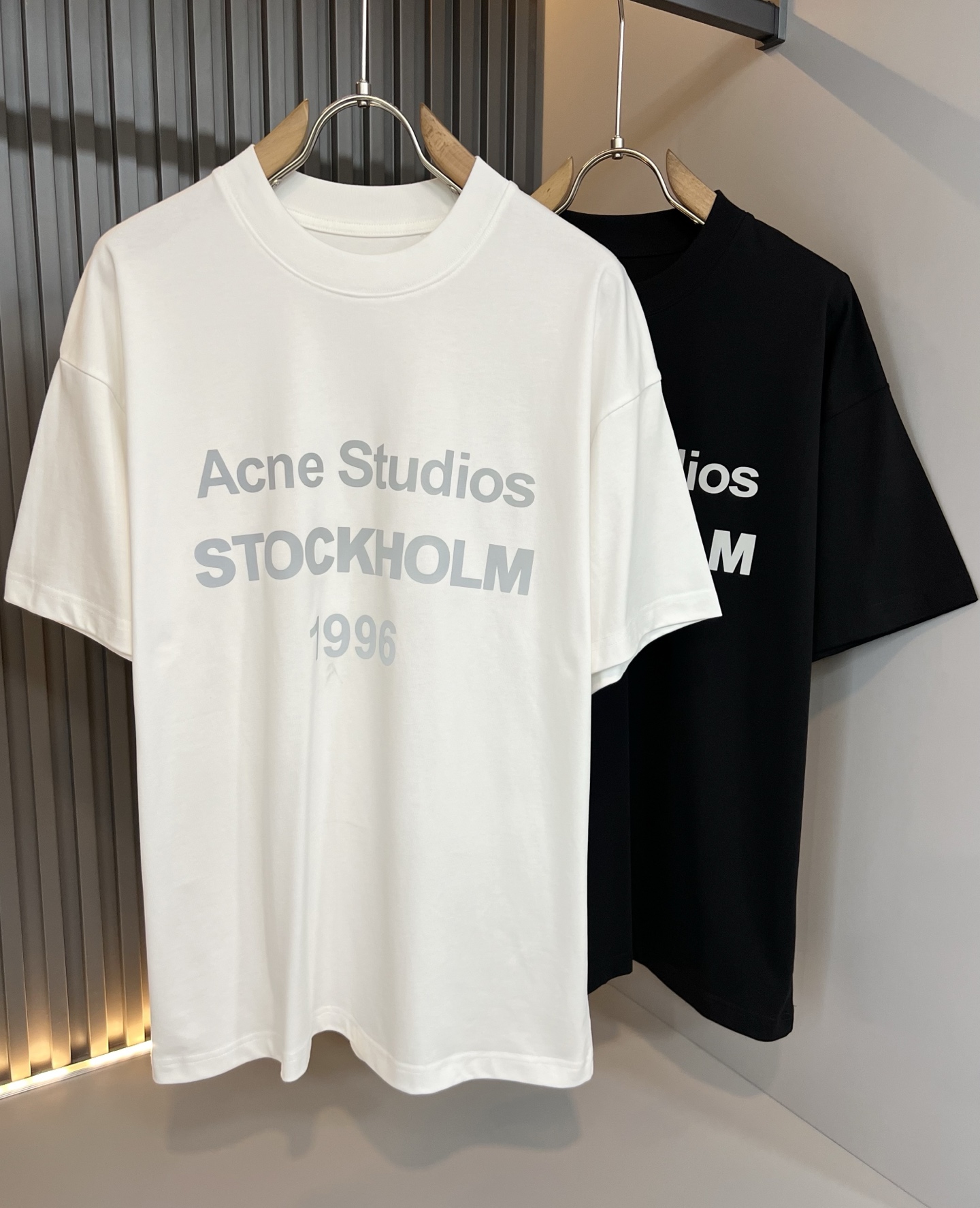아크네스튜디오 여성 반팔 88640 Acne Studios T Shirt