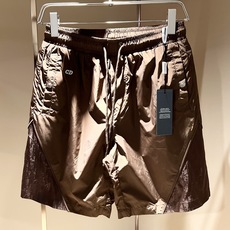 Dio*迪*奥 2026春夏新款男女同款👫休闲工装运动短裤,男女同款!裤腿logo压胶设计!时尚运动休闲 Dio*迪*奥 2026春夏新款男女同款👫休闲工装运动短裤,男女同款!裤腿logo压胶设计!时尚运动休闲
