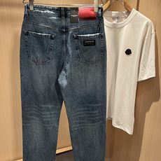 Dolce & 杜嘉*纳 2026春夏新品牛仔裤,水洗处理自然不易变形脱色、立体剪裁完美塑形面料质舒适 Dolce & 杜嘉*纳 2026春夏新品牛仔裤,水洗处理自然不易变形脱色、立体剪裁完美塑形面料质舒适