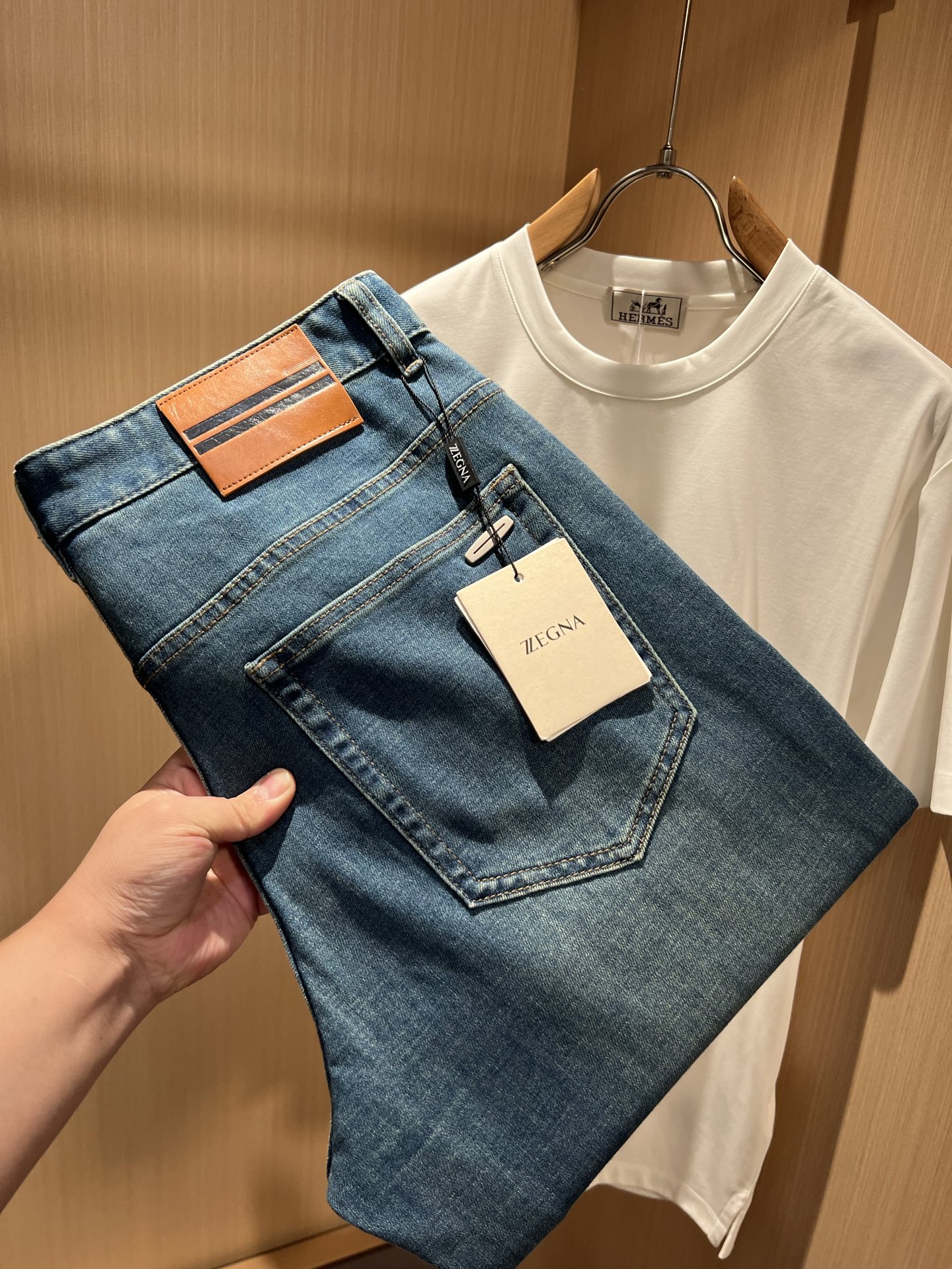 Zegna 杰尼亚 2026春夏新款男士休闲牛仔裤，压轴的渠道货出现了！！柜台同步销售！ 毫不夸张的说，