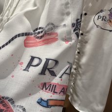 PRAD*A普*达 2026春夏新款休闲棉麻套装,最新款全网独家首上!!~既经典有时尚百搭,谁不爱啊,将 PRAD*A普*达 2026春夏新款休闲棉麻套装,最新款全网独家首上!!~既经典有时尚百搭,谁不爱啊,将