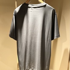 Arman阿*尼2026春夏新款男女同款👫休闲短袖T恤,原单代工厂订单,标志😊logo压胶设计!简洁的设 Arman阿*尼2026春夏新款男女同款👫休闲短袖T恤,原单代工厂订单,标志😊logo压胶设计!简洁的设