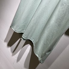 Gucc*古家 2026春夏新款男女同情侣款👫休闲宽松棉质圆领短袖T恤衫!贸易公司渠道稀出,同步官网发售 Gucc*古家 2026春夏新款男女同情侣款👫休闲宽松棉质圆领短袖T恤衫!贸易公司渠道稀出,同步官网发售