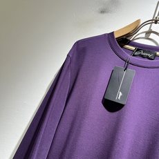 布里奥尼 Brioni 2026春夏男士最新的贸易订单长袖T恤,全品相!!网红款!下摆采用logo图案皮 布里奥尼 Brioni 2026春夏男士最新的贸易订单长袖T恤,全品相!!网红款!下摆采用logo图案皮