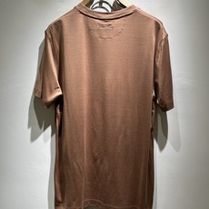 Loro Piana诺悠翩雅 2026春夏男士最新的贸易订单短袖T恤,全品相!!采用logo图案刺绣设计 Loro Piana诺悠翩雅 2026春夏男士最新的贸易订单短袖T恤,全品相!!采用logo图案刺绣设计