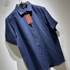 Loro Piana诺悠翩雅 2026春夏男士衬衣,最新的贸易订单全品相!!网红款!上身舒适透气,不僵硬 Loro Piana诺悠翩雅 2026春夏男士衬衣,最新的贸易订单全品相!!网红款!上身舒适透气,不僵硬