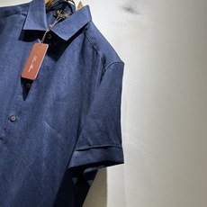 Loro Piana诺悠翩雅 2026春夏男士衬衣,最新的贸易订单全品相!!网红款!上身舒适透气,不僵硬 Loro Piana诺悠翩雅 2026春夏男士衬衣,最新的贸易订单全品相!!网红款!上身舒适透气,不僵硬