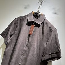 Loro Piana诺悠翩雅 2026春夏男士衬衣,最新的贸易订单全品相!!网红款!上身舒适透气,不僵硬 Loro Piana诺悠翩雅 2026春夏男士衬衣,最新的贸易订单全品相!!网红款!上身舒适透气,不僵硬