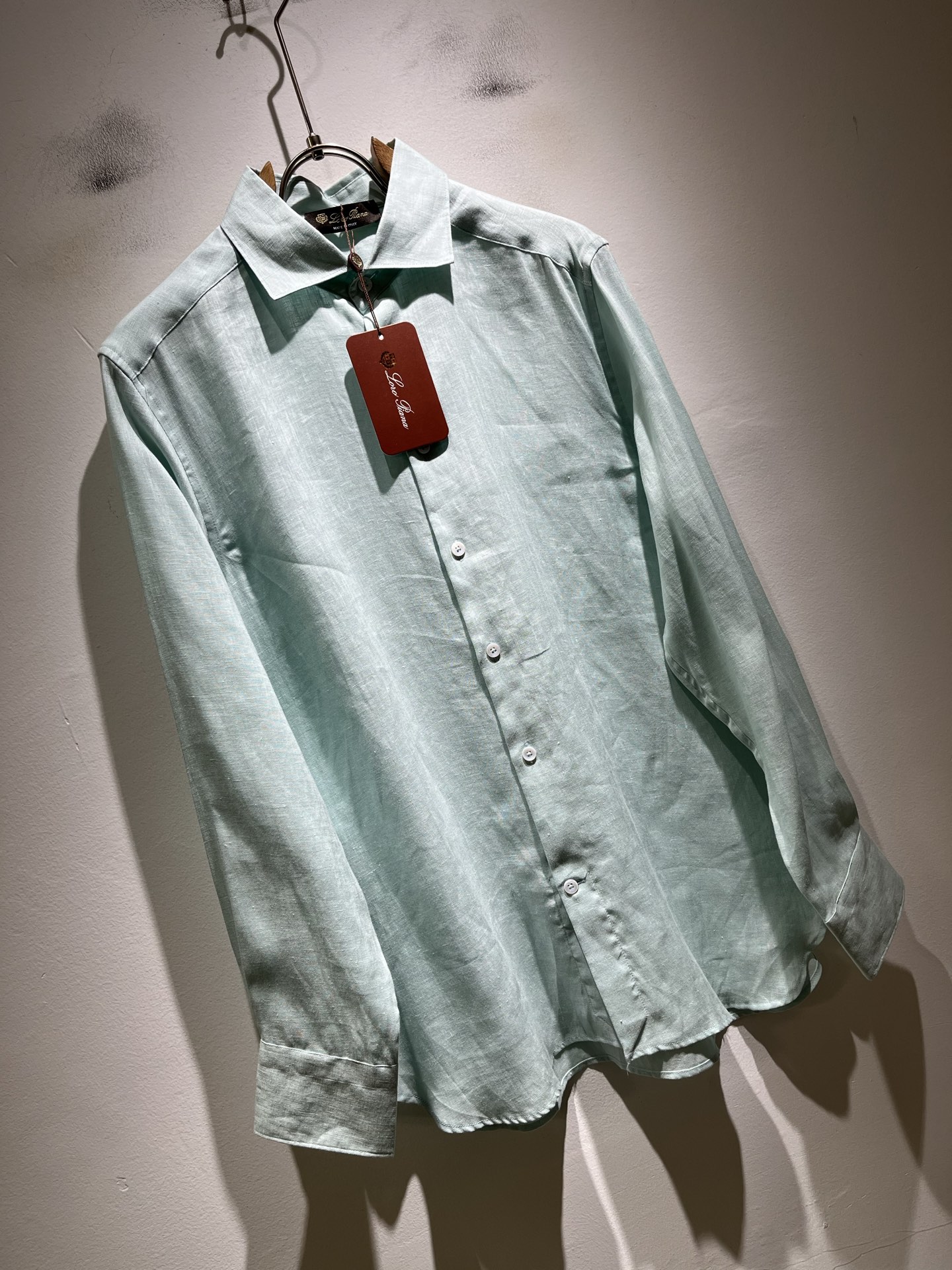 Loro Piana诺悠翩雅 2026春夏男士衬衣，最新的贸易订单全品相！！网红款！上身舒适透气，不僵硬