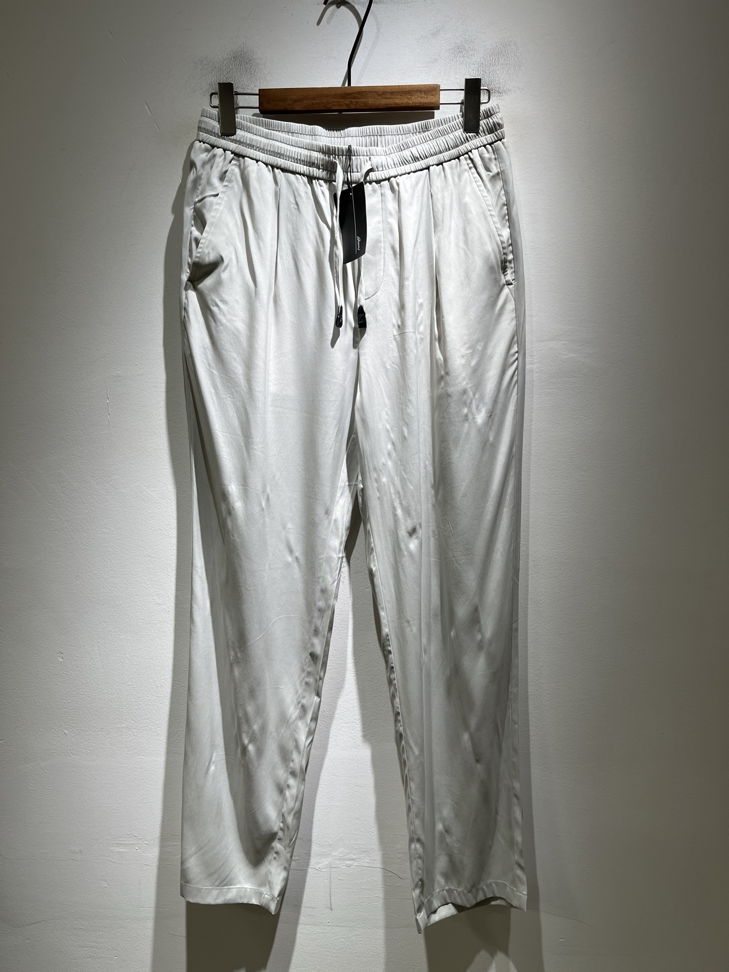 布里奥尼 Brioni 2026春夏新品男士时装款高端休闲裤，香港洋行渠道货，日本原厂出品，纯血统品质，