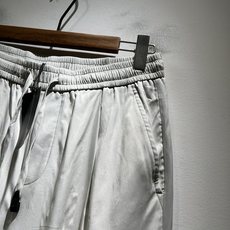 布里奥尼 Brioni 2026春夏新品男士时装款高端休闲裤,香港洋行渠道货,日本原厂出品,纯血统品质, 布里奥尼 Brioni 2026春夏新品男士时装款高端休闲裤,香港洋行渠道货,日本原厂出品,纯血统品质,