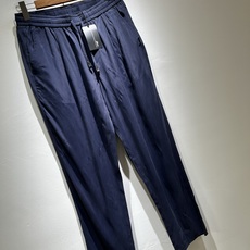 布里奥尼 Brioni 2026春夏新品男士时装款高端休闲裤,香港洋行渠道货,日本原厂出品,纯血统品质, 布里奥尼 Brioni 2026春夏新品男士时装款高端休闲裤,香港洋行渠道货,日本原厂出品,纯血统品质,