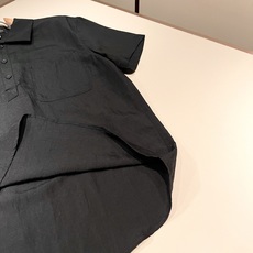 Loro Piana诺悠翩雅 2026春夏男士最新的贸易订单翻领衬衣,全品相!!采用logo皮革图案设计 Loro Piana诺悠翩雅 2026春夏男士最新的贸易订单翻领衬衣,全品相!!采用logo皮革图案设计