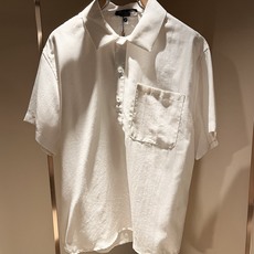 Loro Piana诺悠翩雅 2026春夏男士最新的贸易订单翻领衬衣,全品相!!采用logo皮革图案设计 Loro Piana诺悠翩雅 2026春夏男士最新的贸易订单翻领衬衣,全品相!!采用logo皮革图案设计