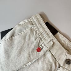 kiton 2026春夏新款男士亚麻休闲裤,男士经典时尚百搭休闲西裤!贸易公司渠道稀出,领先官网发售!衣 kiton 2026春夏新款男士亚麻休闲裤,男士经典时尚百搭休闲西裤!贸易公司渠道稀出,领先官网发售!衣