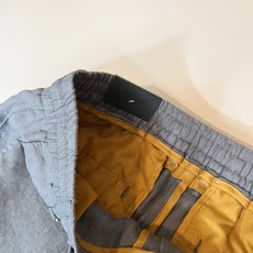 kiton 2026春夏新款男士亚麻休闲裤,男士经典时尚百搭休闲西裤!贸易公司渠道稀出,领先官网发售!衣 kiton 2026春夏新款男士亚麻休闲裤,男士经典时尚百搭休闲西裤!贸易公司渠道稀出,领先官网发售!衣