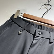 PRA*DA 普*达 2026春夏新款弹力混纺氨纶百搭休闲裤,男士经典商务休闲基础长裤西裤!贸易公司渠道 PRA*DA 普*达 2026春夏新款弹力混纺氨纶百搭休闲裤,男士经典商务休闲基础长裤西裤!贸易公司渠道