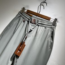 Loro Piana诺悠翩雅 2026春夏新品男士时装款高端休闲裤,香港洋行渠道货,日本原厂出品,纯血统 Loro Piana诺悠翩雅 2026春夏新品男士时装款高端休闲裤,香港洋行渠道货,日本原厂出品,纯血统
