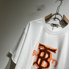 BURBER*Y巴*莉2026春夏新品男女同款👫短袖T恤,重磅来袭,最近比较火热的环保纯棉面料制作而成, BURBER*Y巴*莉2026春夏新品男女同款👫短袖T恤,重磅来袭,最近比较火热的环保纯棉面料制作而成,