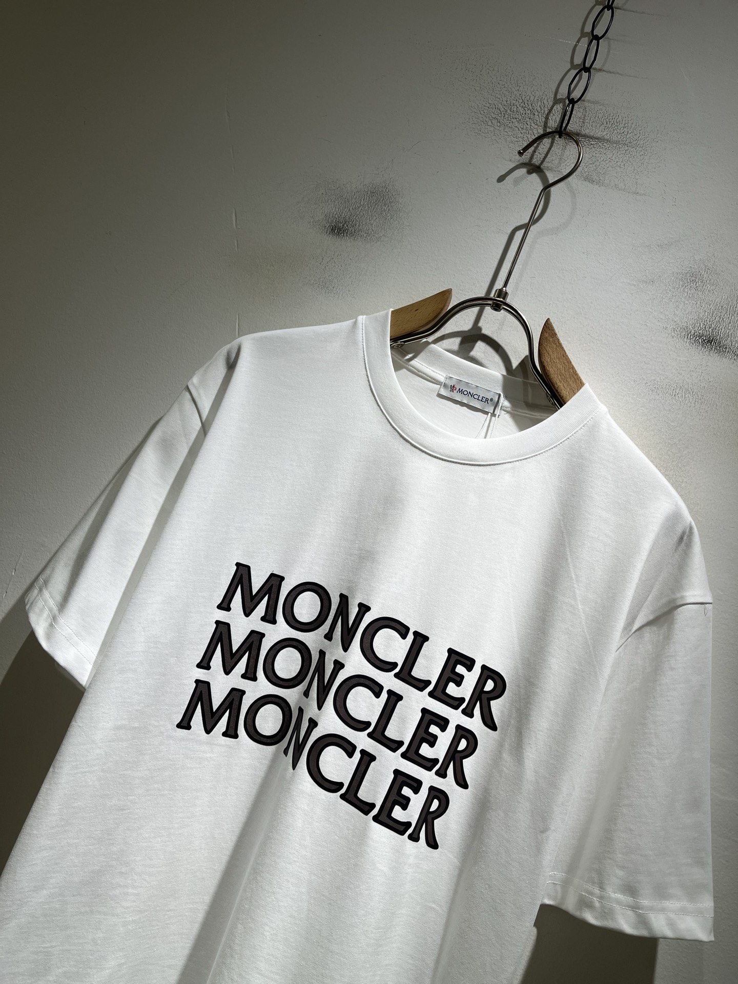 Moncler蒙家 2026春夏最新男女同款👫贸易订单短袖T恤，全品相！！网红款！采用logo图案压胶设