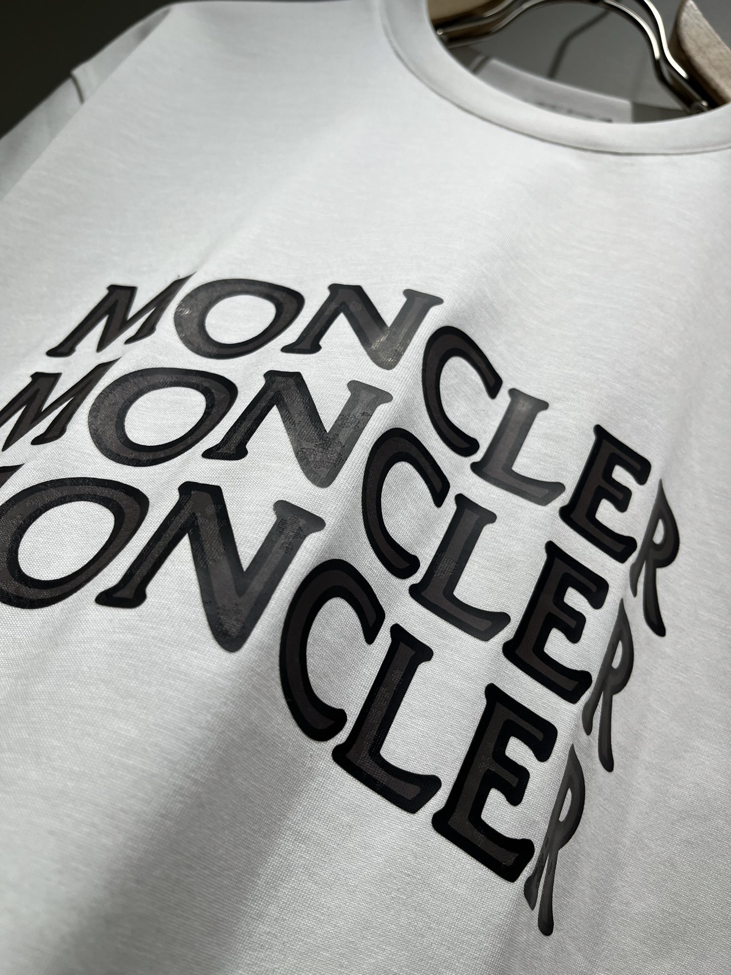 Moncler蒙家 2026春夏最新男女同款👫贸易订单短袖T恤，全品相！！网红款！采用logo图案压胶设