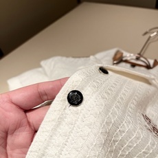 Loro Piana诺悠翩雅 2026春夏男士套装,最新的贸易订单全品相!!网红款!上身舒适透气,不僵硬 Loro Piana诺悠翩雅 2026春夏男士套装,最新的贸易订单全品相!!网红款!上身舒适透气,不僵硬