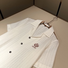 Loro Piana诺悠翩雅 2026春夏男士套装,最新的贸易订单全品相!!网红款!上身舒适透气,不僵硬 Loro Piana诺悠翩雅 2026春夏男士套装,最新的贸易订单全品相!!网红款!上身舒适透气,不僵硬