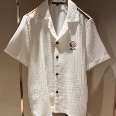 Loro Piana诺悠翩雅 2026春夏男士套装,最新的贸易订单全品相!!网红款!上身舒适透气,不僵硬 Loro Piana诺悠翩雅 2026春夏男士套装,最新的贸易订单全品相!!网红款!上身舒适透气,不僵硬