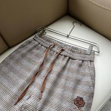 Loro Piana诺悠翩雅 2026春夏男士套装,最新的贸易订单全品相!!网红款!上身舒适透气,不僵硬 Loro Piana诺悠翩雅 2026春夏男士套装,最新的贸易订单全品相!!网红款!上身舒适透气,不僵硬